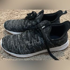 New - Addidas Womens size 8